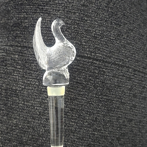 783 Crystal  Clear Turkey Decanter Stopper 5.5" Tall - Picture 2 of 4